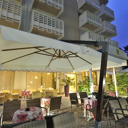Hotel Eros-3